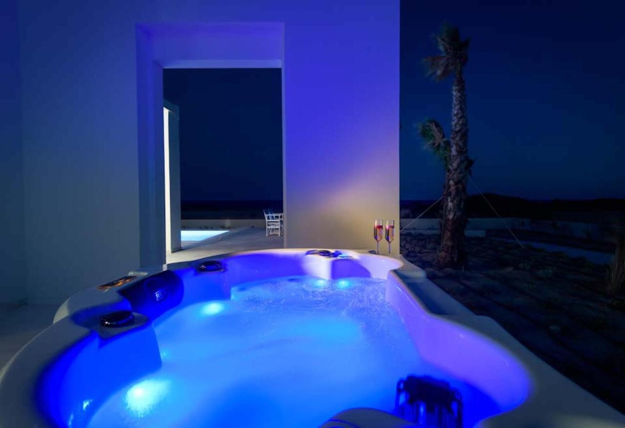 Seashore Beachfront Villa Lacónia Exterior foto